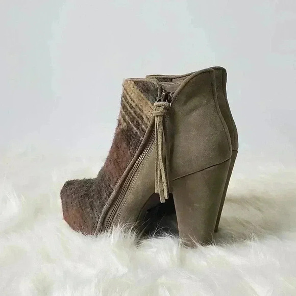 Vogue Picante Aztec Chunky Platform Boots - 6 - Picture 4 of 13